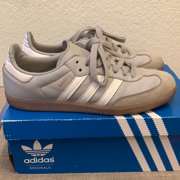 Adidas Light Gray Samba shoes Size 38 1/2, 7 - Picture 1 of 4
